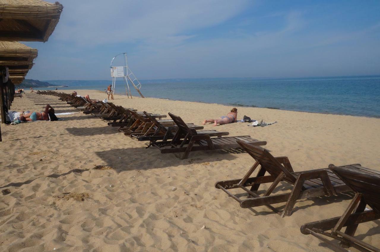 Apartments Sirena First Line - Апартаменти Сирена На Първа Линия Sables d'or Extérieur photo