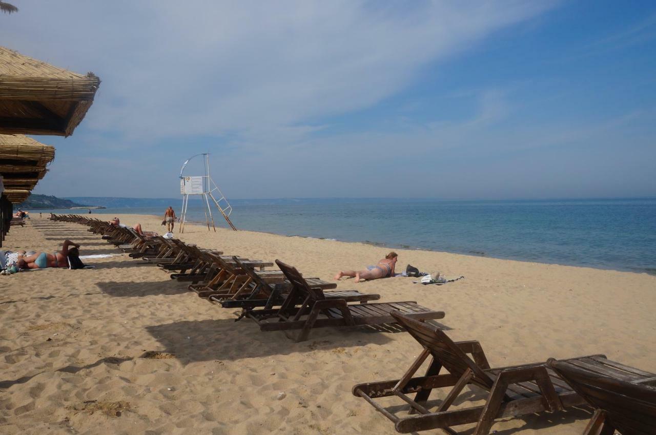 Apartments Sirena First Line - Апартаменти Сирена На Първа Линия Sables d'or Extérieur photo